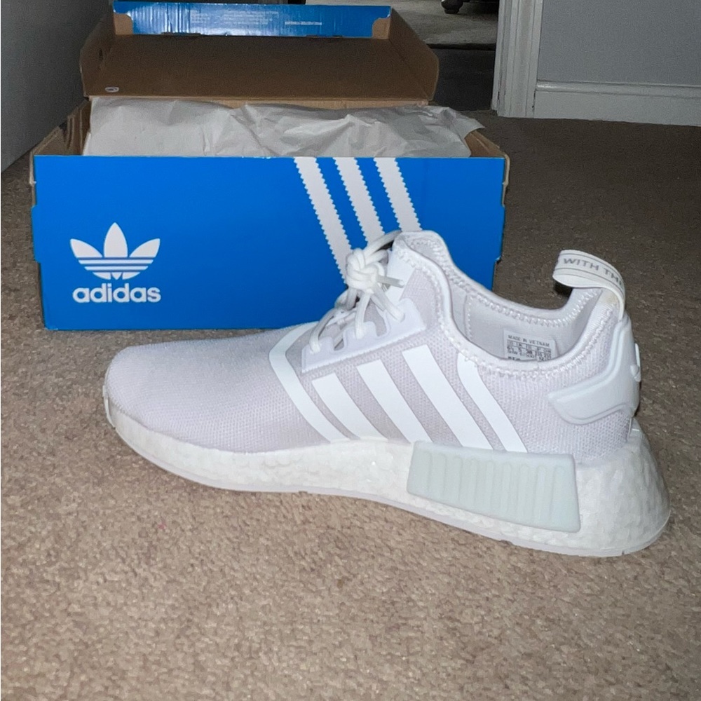 Adidas NMD_R1 Cloud White